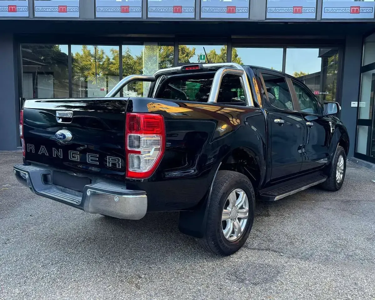 Usata Ford Ranger Limited 170 CV (125 kW) 2021 Nero Pick-up