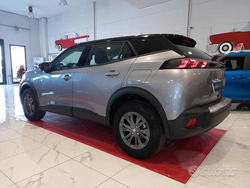 Usata Peugeot 2008 100 CV (73 kW) 2021 Bianco SUV