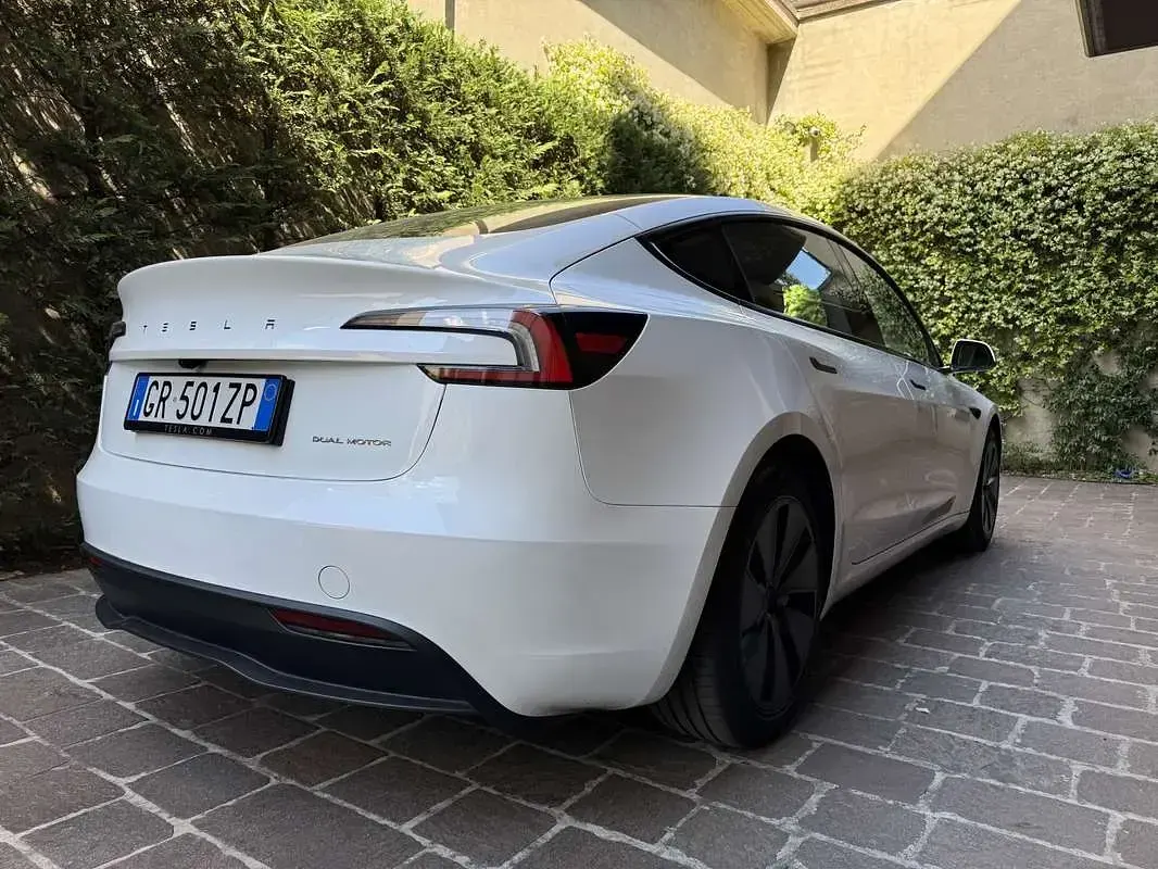 Usata Tesla Model 3 152 kW (208 CV) 2024 Berlina