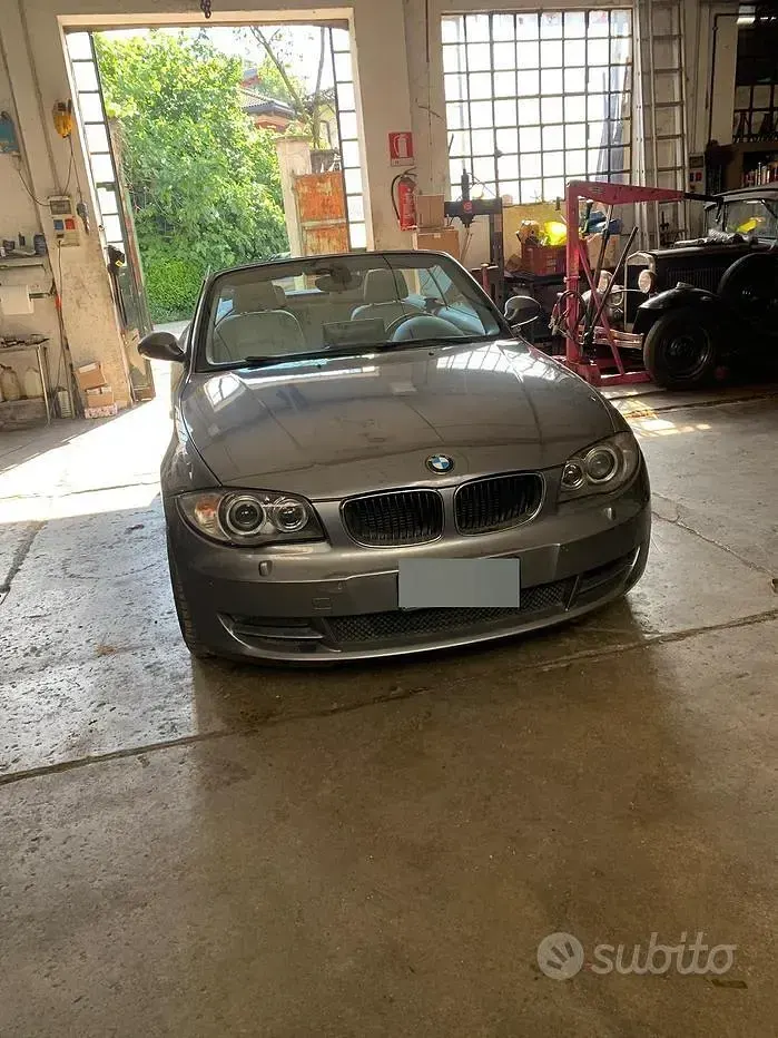 Usata BMW 120 Cabriolet 177 CV (130 kW) 2009 Grigio Cabrio