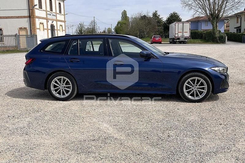 Usata BMW 320 190 CV (139 kW) 2023 Blu Station wagon