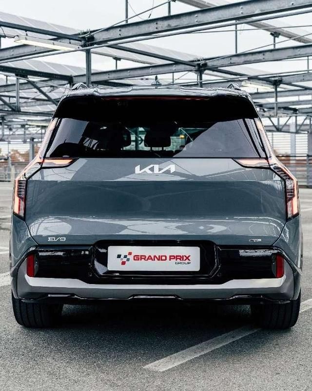 Nuevo Kia EV9 GT-Line 113 kW (154 CV) 2026 Verde SUV