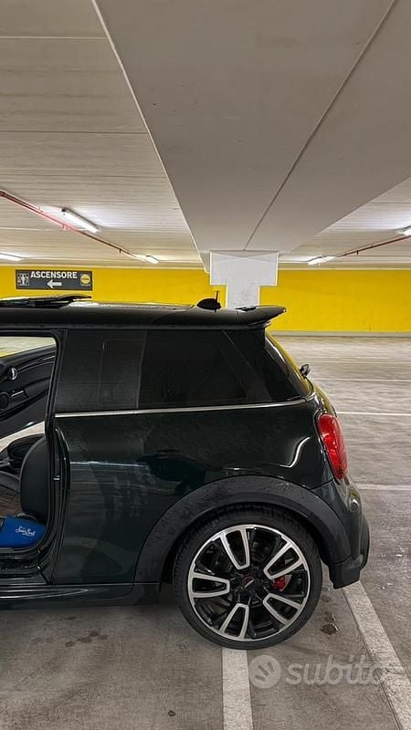 Usata Mini John Cooper Works 231 CV (169 kW) 2023 Verde Utilitaria