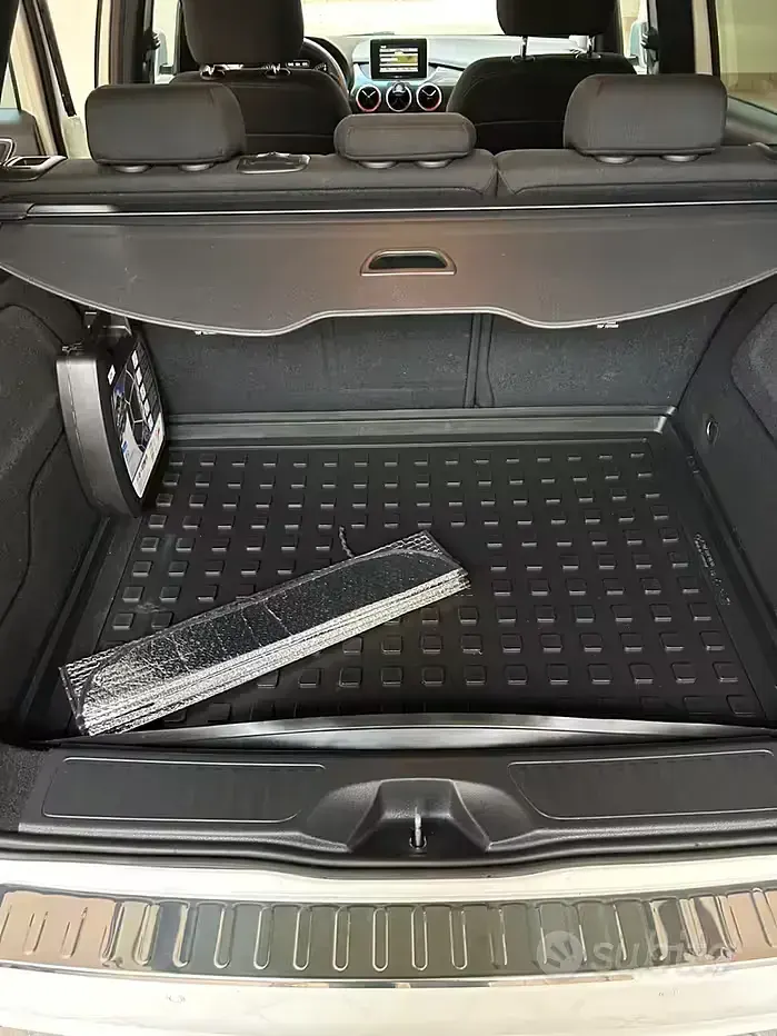 Usata Mercedes B200 Premium 136 CV (100 kW) 2012 Utilitaria