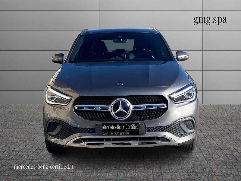Usata Mercedes GLA180 116 CV (85 kW) 2022 Grigio SUV