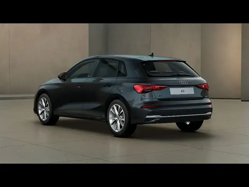 Nuova Audi A3 Sportback Ambiente 116 CV (85 kW) 2026 Grigio Utilitaria
