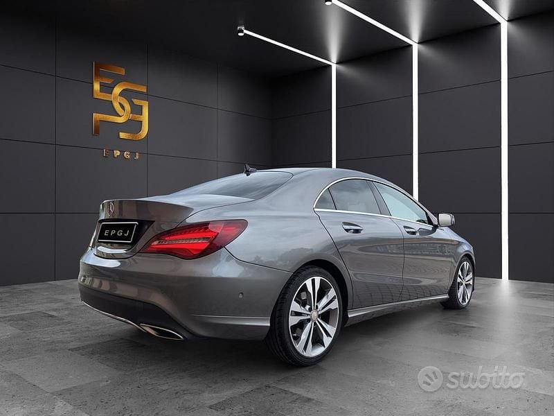 Usata Mercedes CLA200 2016 Grigio Berlina