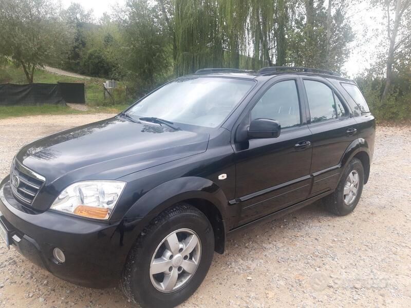 Nero Usata 2009 Kia Sorento SUV | 5350 € - Immagine 1/4