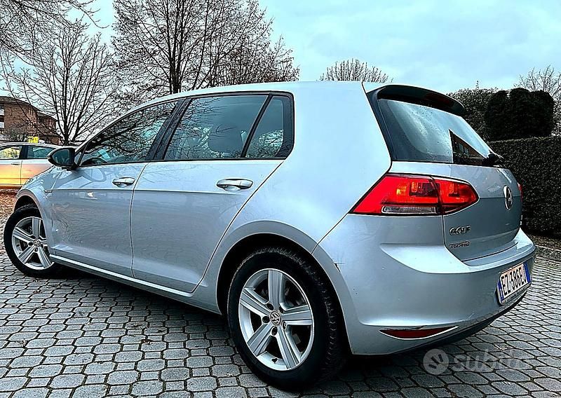 Usata VW Golf VII 110 CV (80 kW) 2016 Grigio Berlina