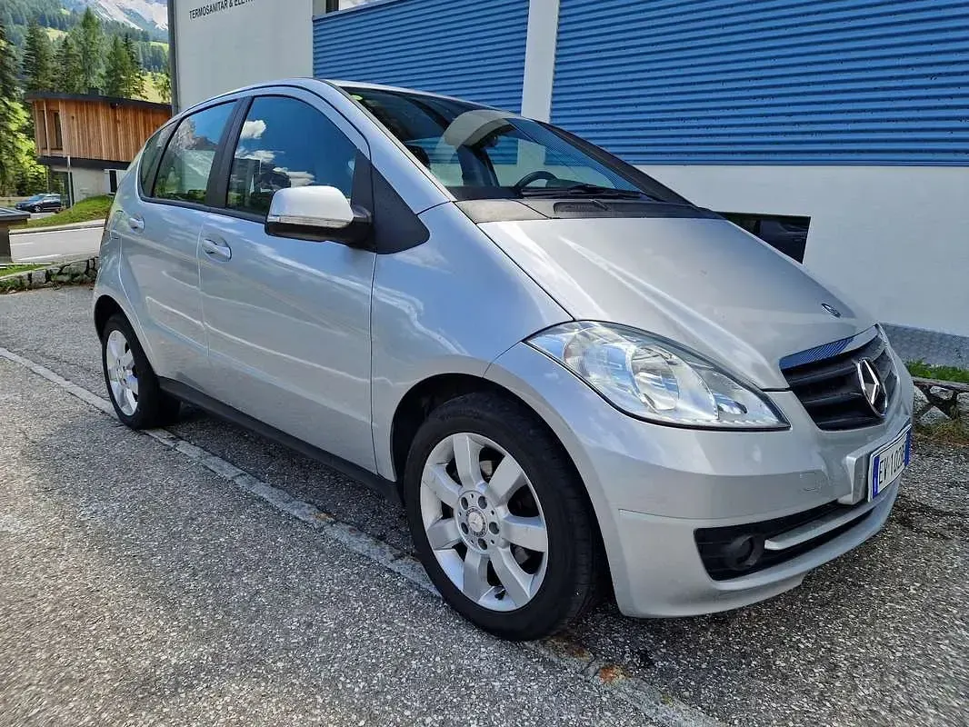 Usata Mercedes A180 Style 109 CV (80 kW) 2012 Utilitaria