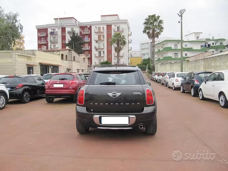 Usata Mini Cooper D Countryman Business 111 CV (81 kW) 2016 Nero SUV