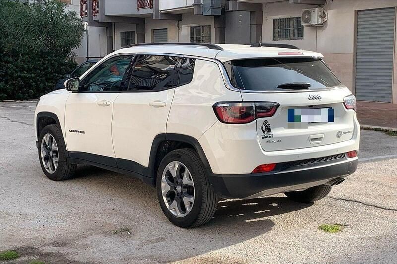 Usata Jeep Compass Limited 170 CV (125 kW) 2018 Bianco SUV