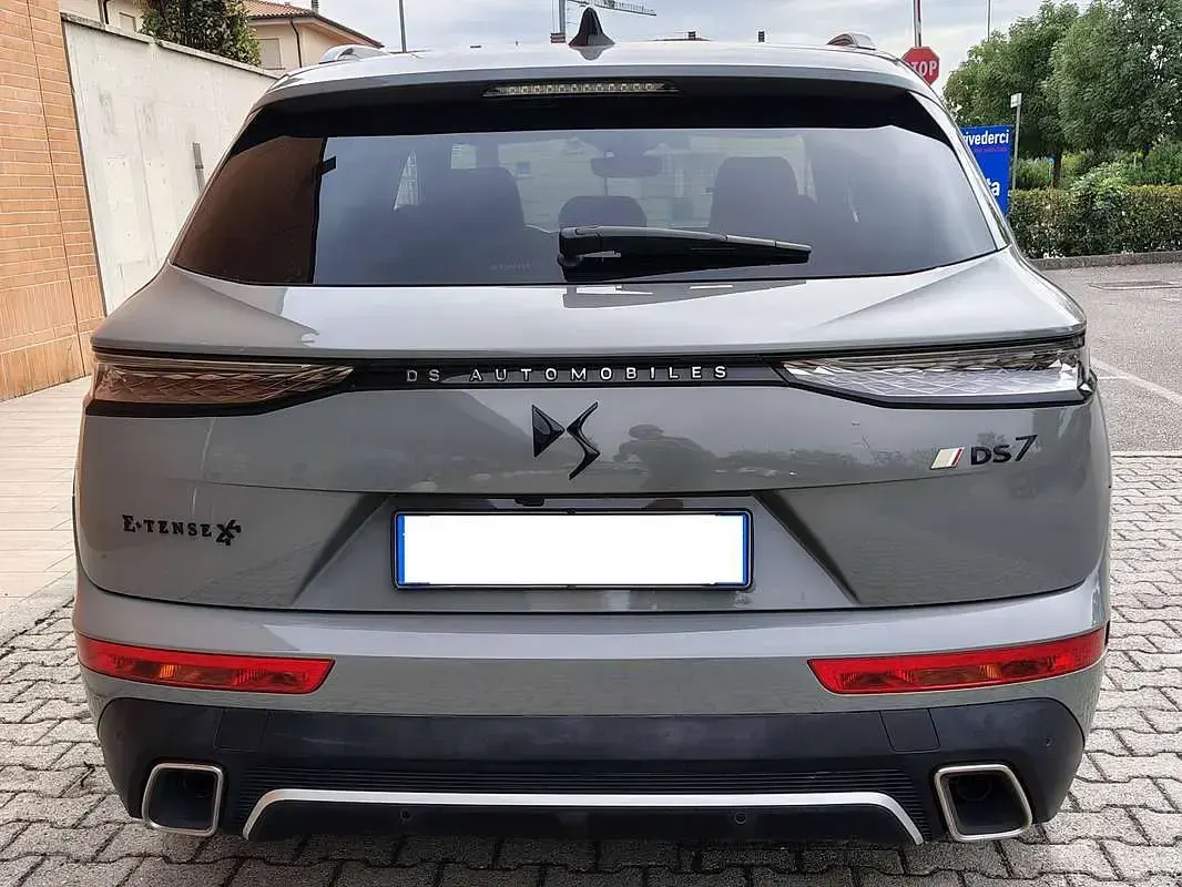Usata DS Automobiles DS7 Crossback 360 CV (264 kW) 2023 Verde SUV