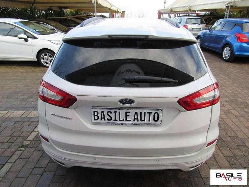 Usata Ford Mondeo ST 150 CV (110 kW) 2018 Bianco Station wagon