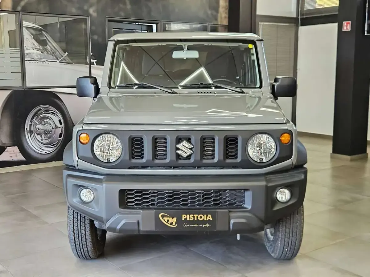 Nuova Suzuki Jimny 102 CV (75 kW) 2026 Argento SUV