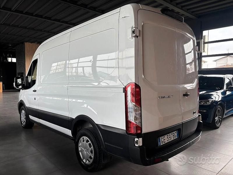 Usata Ford Transit 131 CV (96 kW) 2021 Bianco Berlina
