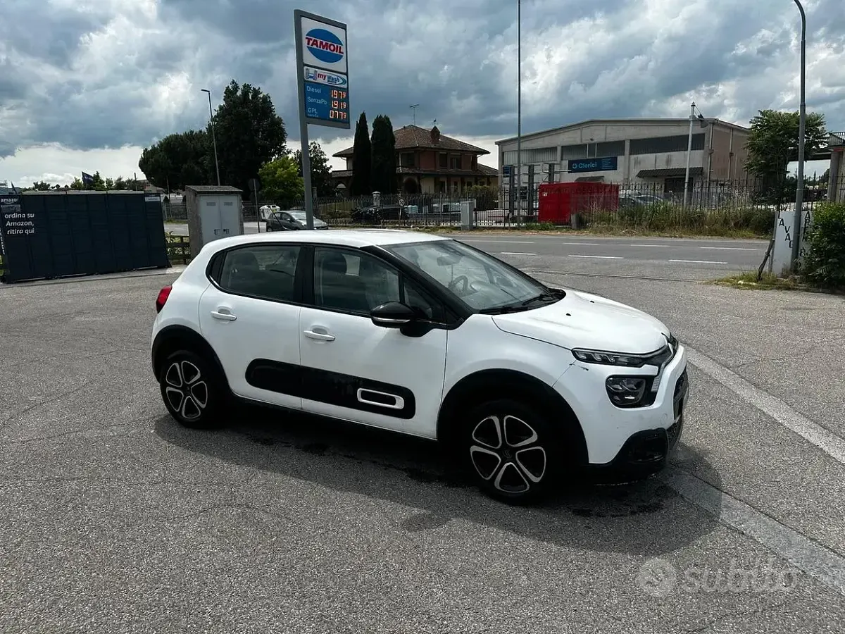 Usata Citroën C3 102 CV (75 kW) 2022 Utilitaria