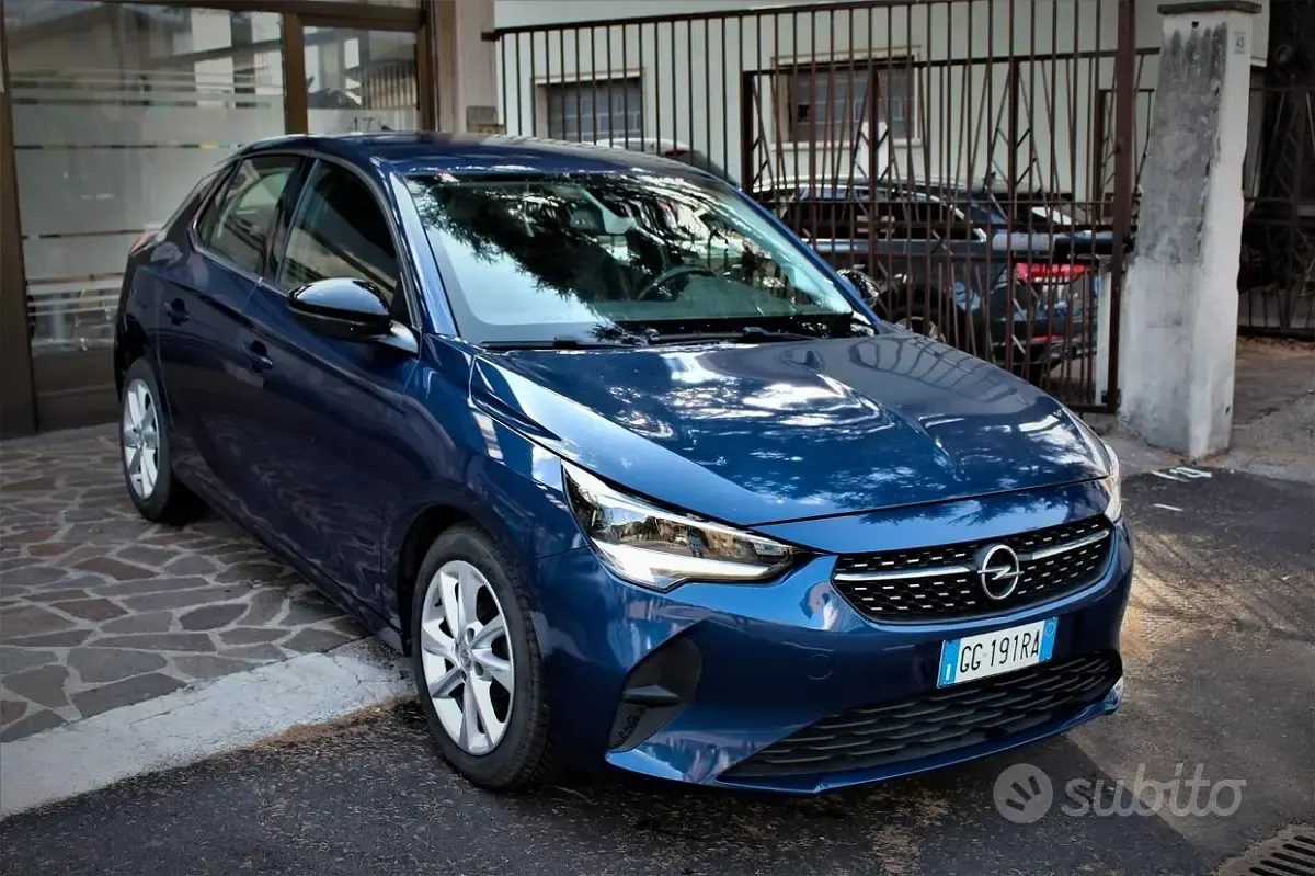 Usata Opel Corsa Elegance 75 CV (55 kW) 2021 Bluazzurro Utilitaria