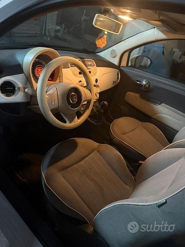 Usata Fiat 500 69 CV (50 kW) 2008 Bianco Utilitaria