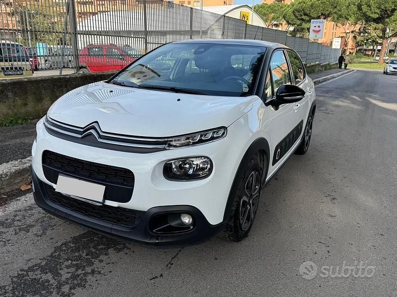 Usata Citroën C3 Shine 101 CV (74 kW) 2018 Bianco Berlina