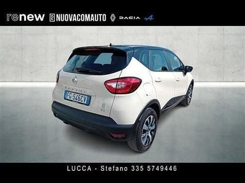 Usata Renault Captur Zen 90 CV (66 kW) 2016 Beige SUV