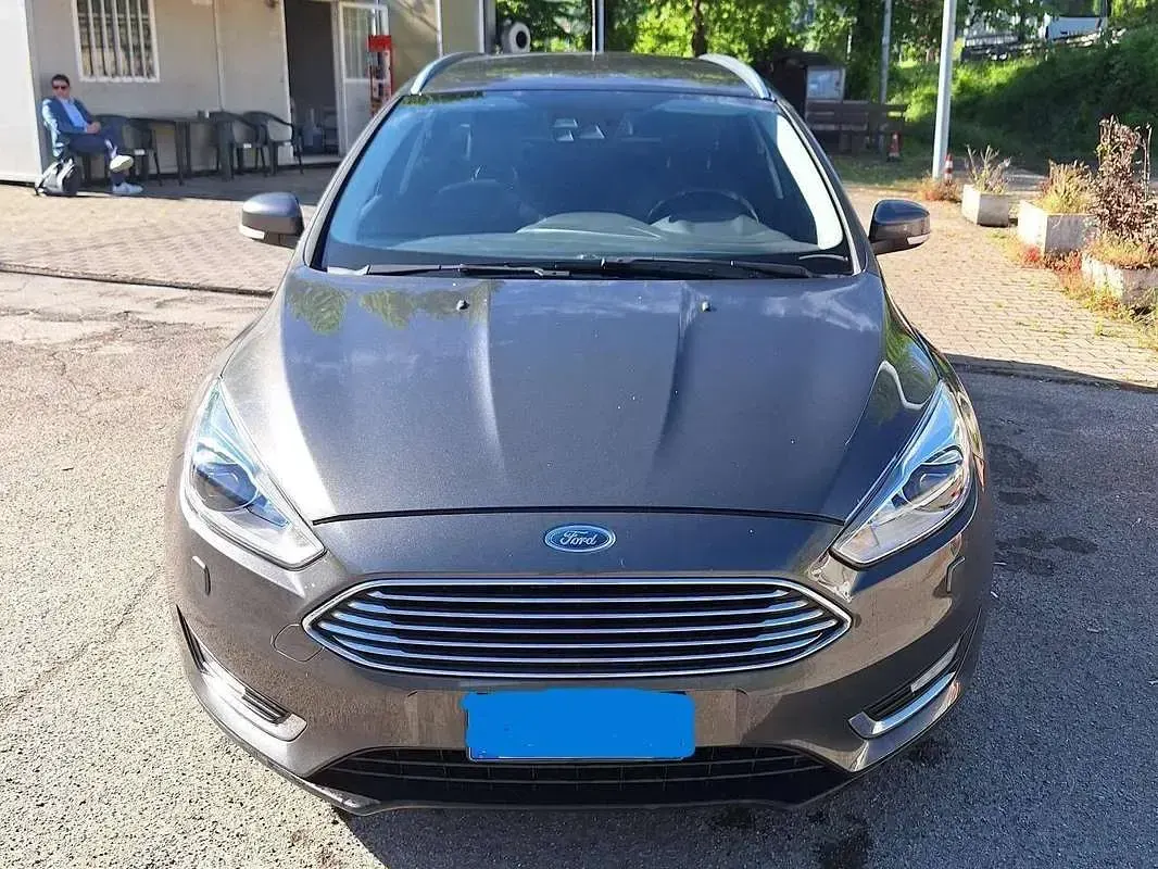 Usata Ford Focus Titanium X 150 CV (110 kW) 2015 Grigio Berlina