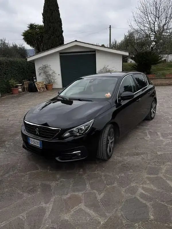 Usata Peugeot 308 Allure 131 CV (96 kW) 2019 Berlina