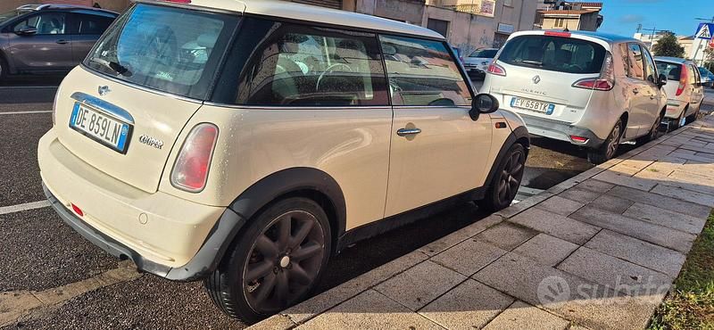 Usata Mini ONE 2007 Bianco Utilitaria