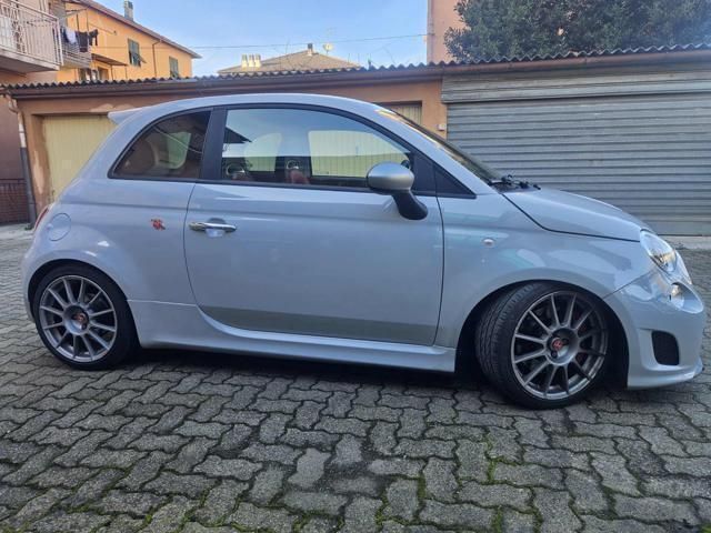 Usata Abarth 500 Esseesse 135 CV (99 kW) 2010 Grigio Utilitaria
