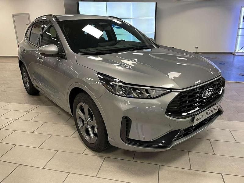 Nuova Ford Kuga ST-Line 179 CV (131 kW) 2025 Solar silver SUV