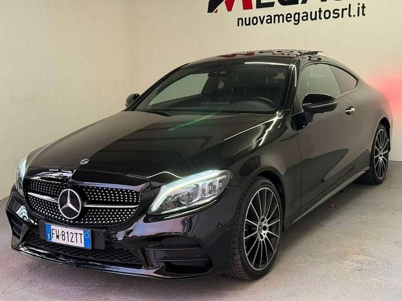 Usata Mercedes C300 Premium Plus 245 CV (180 kW) 2019 Nero Coupé