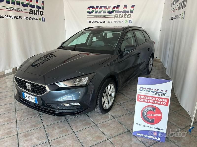 Usata Seat Leon Style 116 CV (85 kW) 2023 Grigio scuro metallizzato Station wagon