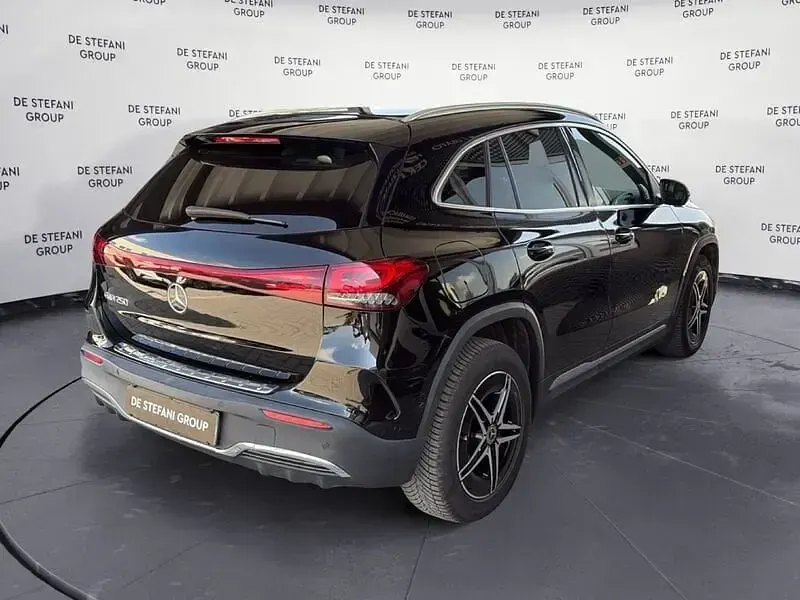 Usata Mercedes EQA250 Premium 139 kW (190 CV) 2021 Nero notte SUV