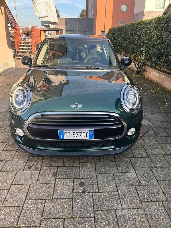 Usata Mini Cooper 136 CV (100 kW) 2018 Verde Utilitaria