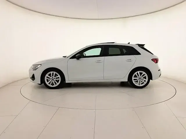 Usata Audi A3 Advanced Plus 116 CV (85 kW) 2025 Bianco ghiacciaio metallizzato Berlina