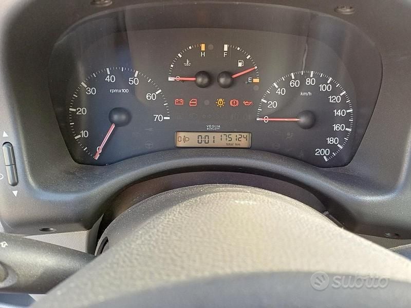 Usata Fiat Punto 80 CV (58 kW) 2000 Berlina
