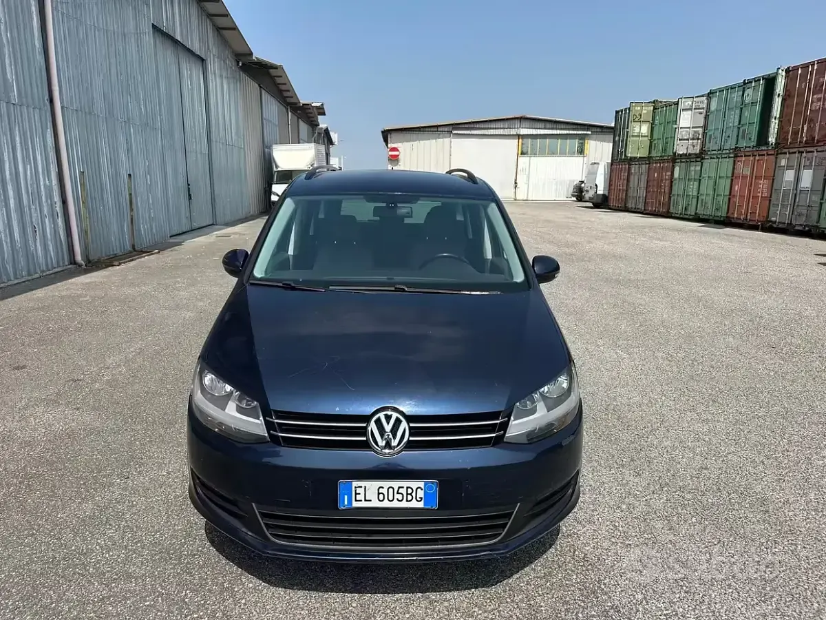 Usata VW Sharan Trendline 140 CV (102 kW) 2012 Bluazzurro Monovolume