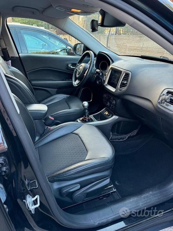 Usata Jeep Compass 120 CV (88 kW) 2019 Nero SUV