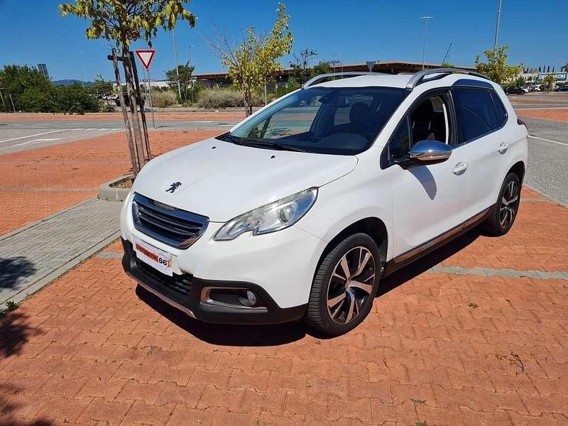 Usata Peugeot 2008 Allure 99 CV (72 kW) 2016 SUV