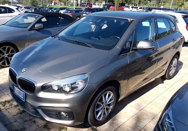 Usata BMW 216 Active Tourer Advantage 116 CV (85 kW) 2016 Beige Monovolume