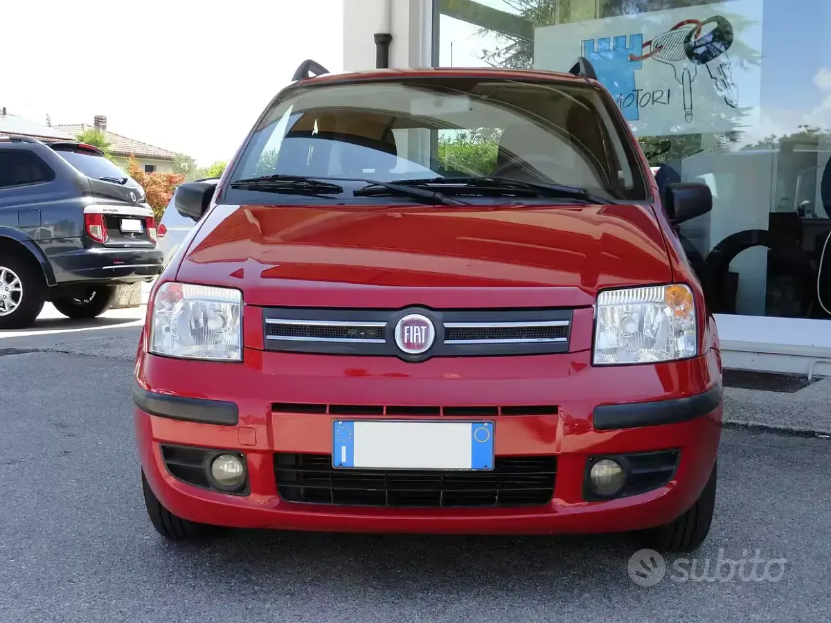 Usata Fiat Panda Dynamic 60 CV (44 kW) 2009 Rosso Utilitaria