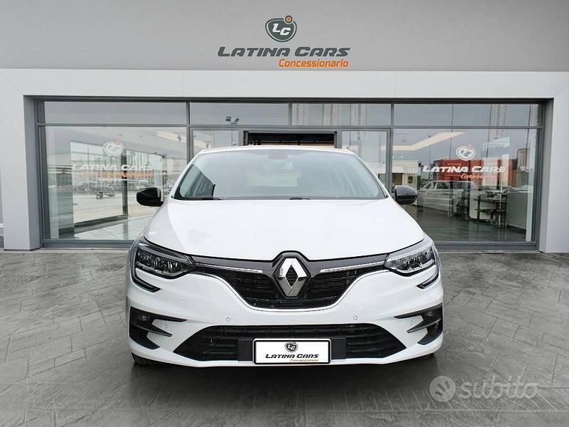Usata Renault Mégane GrandTour Equilibre 116 CV (85 kW) 2024 Bianco Station wagon