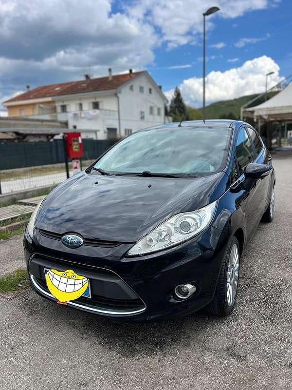 Usata Ford Fiesta Titanium 68 CV (50 kW) 2009 Berlina