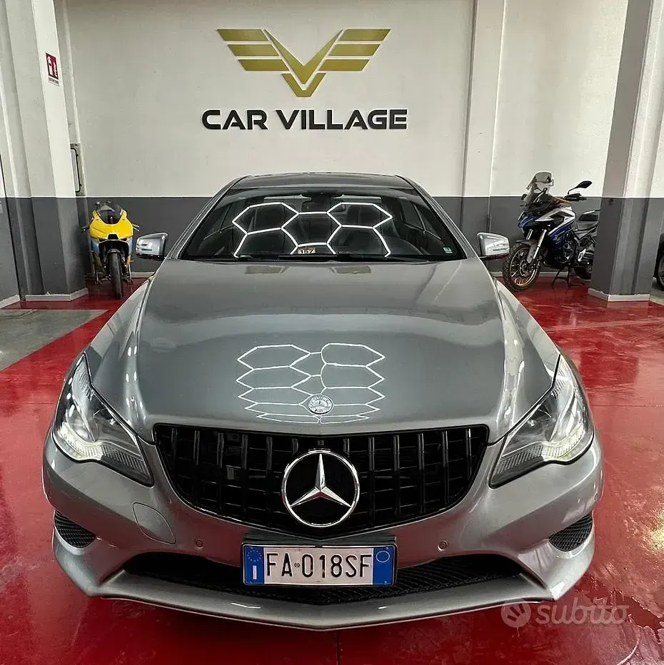Gebraucht Mercedes E220 Premium 170 PS (125 kW) 2015 Coupé