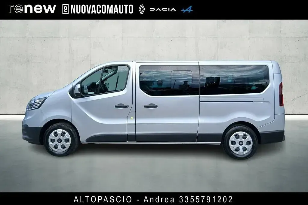 Usata Renault Trafic 149 CV (109 kW) 2024 Grigio