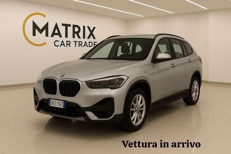 Grigio Usata 2020 BMW X1 Advantage SUV | 20.300 € (Ottimo prezzo) - Immagine 1/2