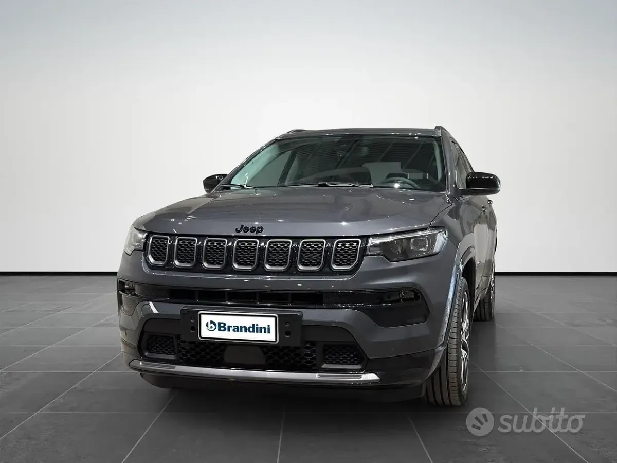 Usata Jeep Compass Summit 131 CV (96 kW) 2025 SUV