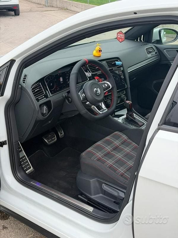 Usata VW Golf VII GTI 245 CV (180 kW) 2019 Bianco Berlina