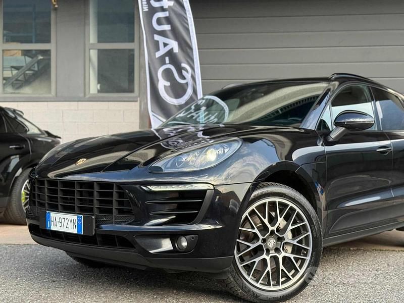 Usata Porsche Macan 250 CV (183 kW) 2015 Nero SUV