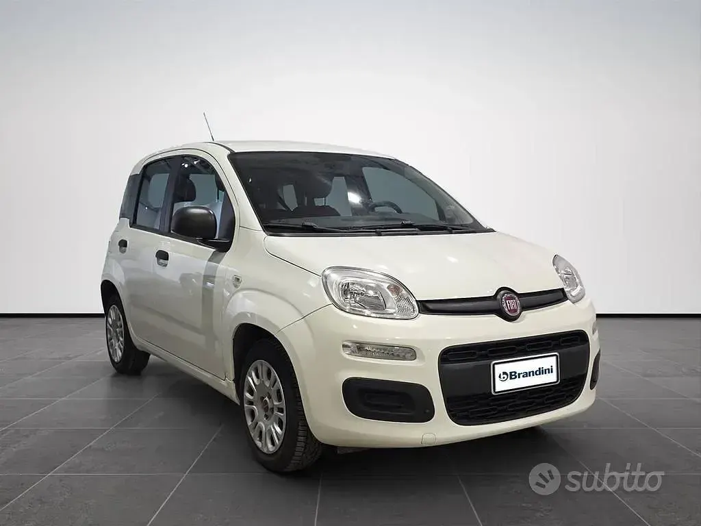 Usata Fiat Panda Easy 69 CV (50 kW) 2016 Bianco Utilitaria